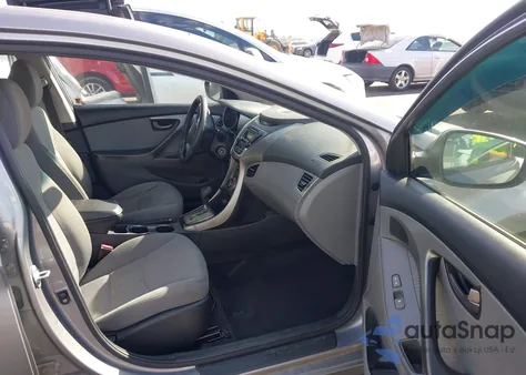 2013 Hyundai Elantra Gls z USA, uszkodzony, nr VIN KMHDH4AE7DU748508